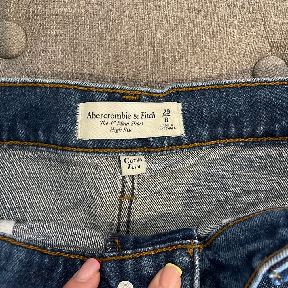 Abercrombie Curve love shorts